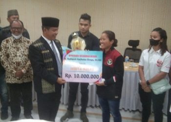 Bupati RHS Hadiahi Atlet Wushu Peraih Medali Emas Sea Games Vietnam 2022 hanya Rp 10 juta
