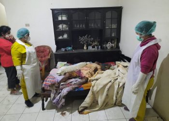 Nenek Lansia Membusuk Dalam Rumahnya di Parapat