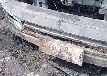 Satu Unit Mobil Truk Terbakar di Jalan Lintas Siantar-Saribudolok