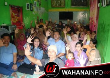 Emak-Emak Belawan, Antusias Hadiri Kampanye Caleg PSI Dapil II No. 5 Kota Medan